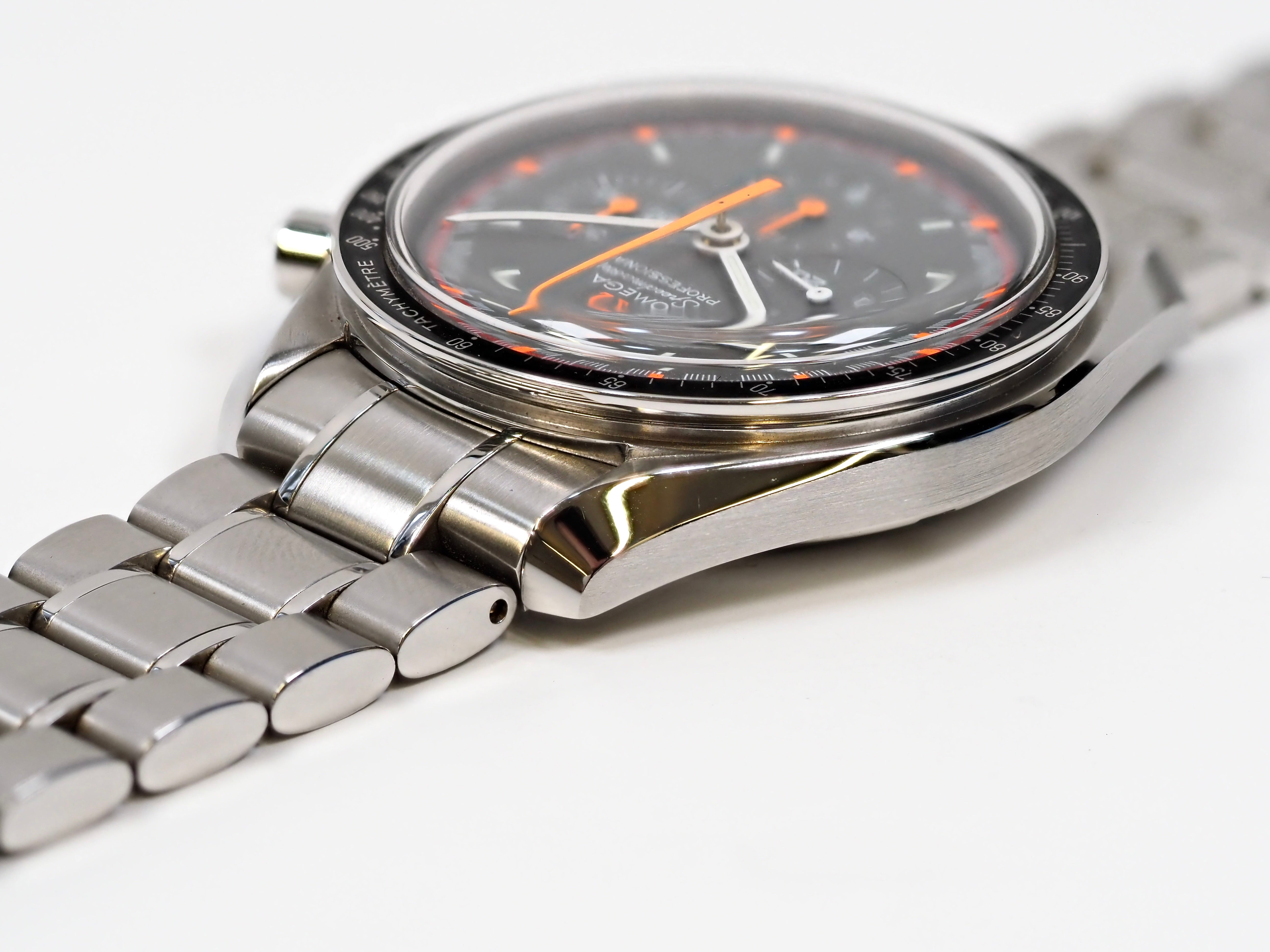2005 Omega Speedmaster Professional Japan Racing 3570.40