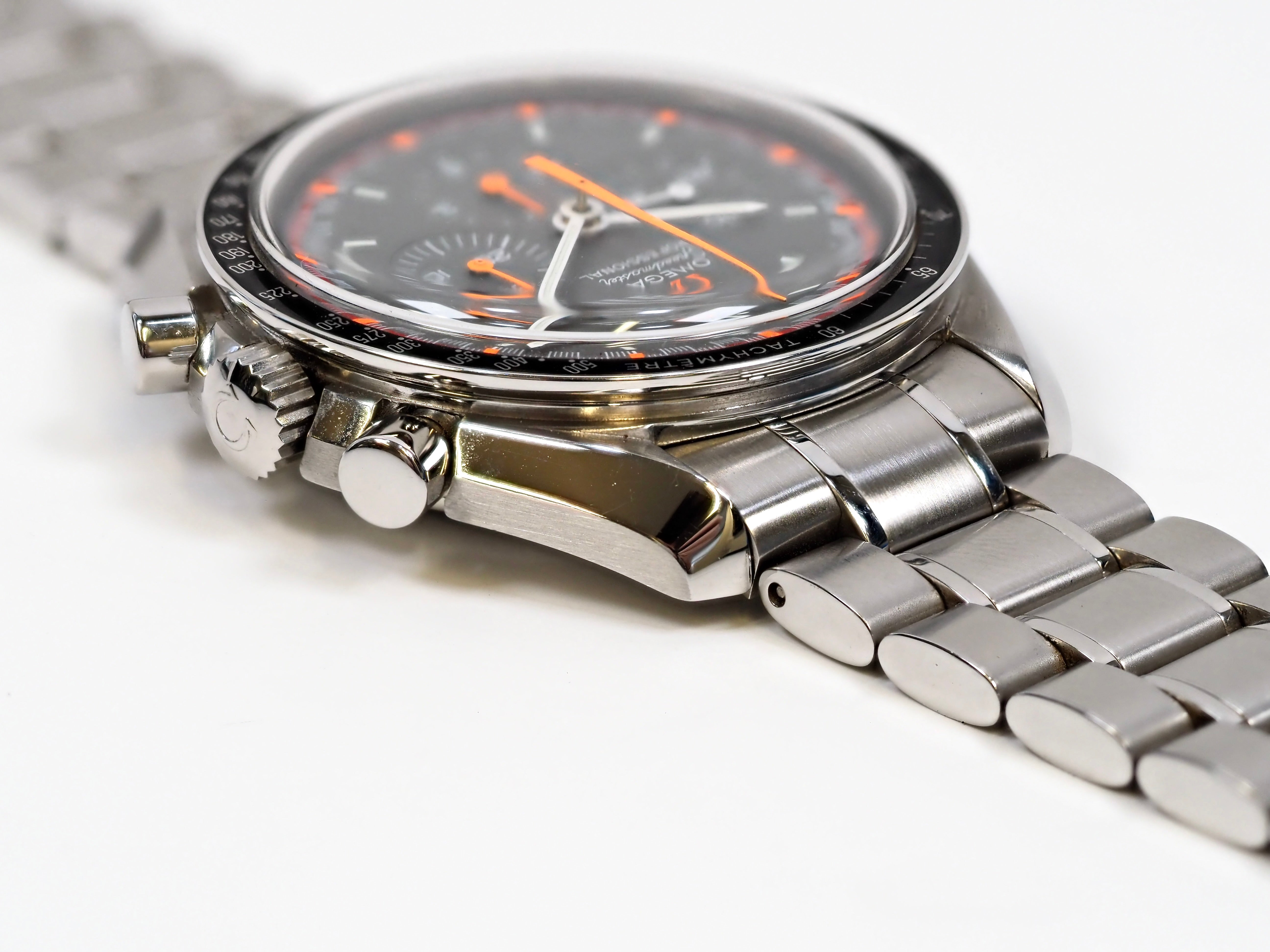 2005 Omega Speedmaster Professional Japan Racing 3570.40