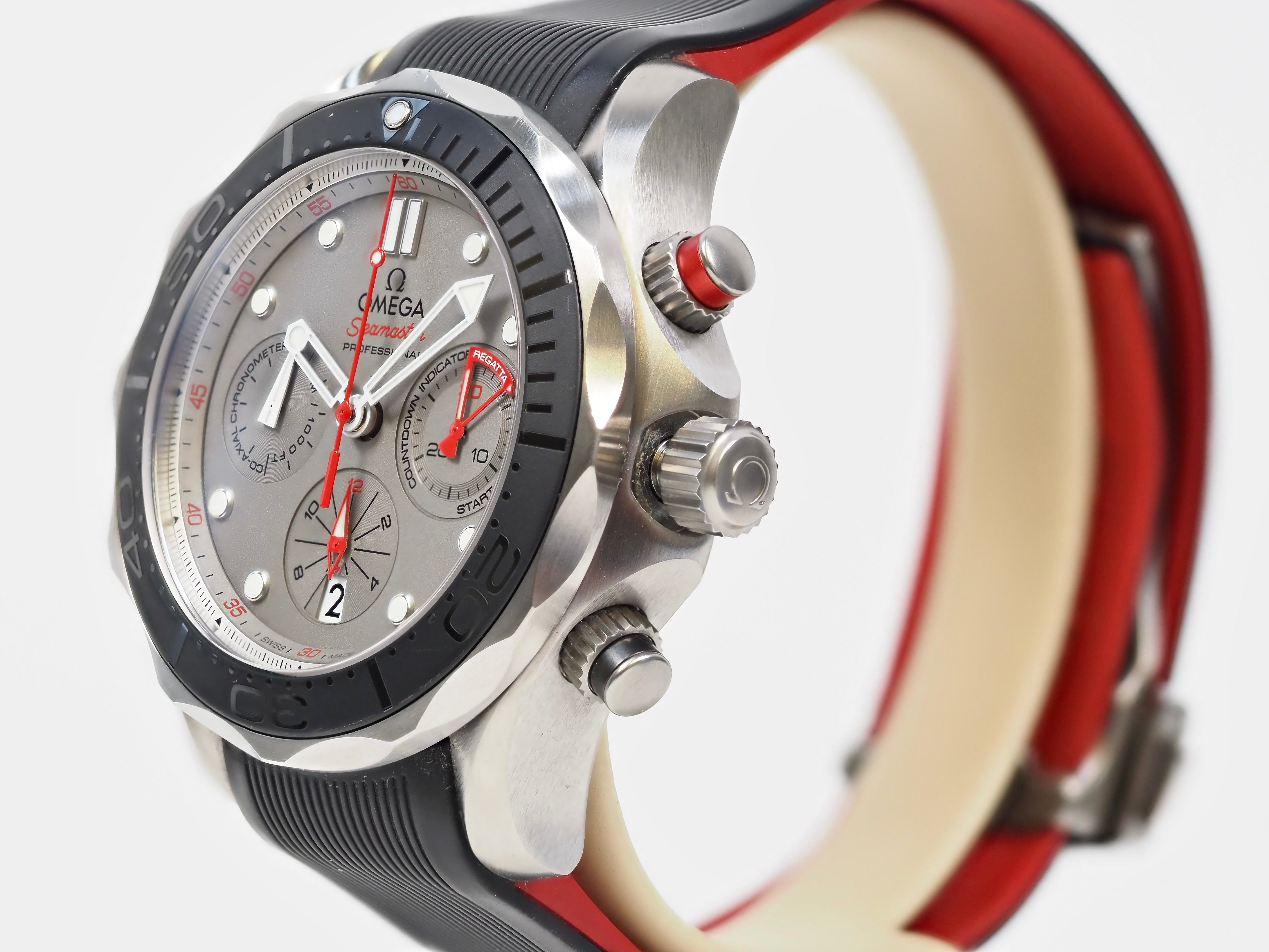 2018 Omega Seamaster 300m Diver 212.92.44.50.99.001 ETNZ