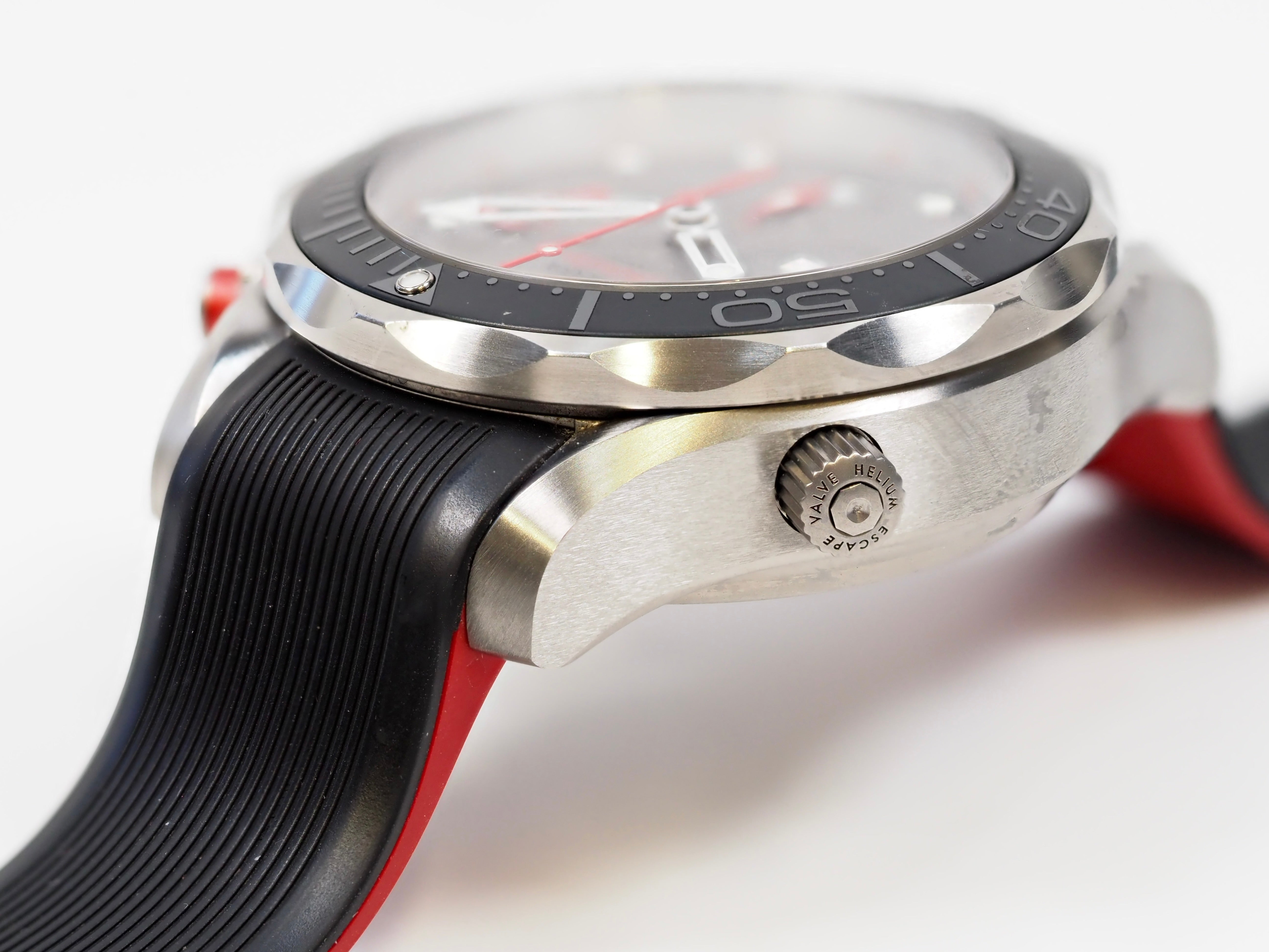 2018 Omega Seamaster 300m Diver 212.92.44.50.99.001 ETNZ
