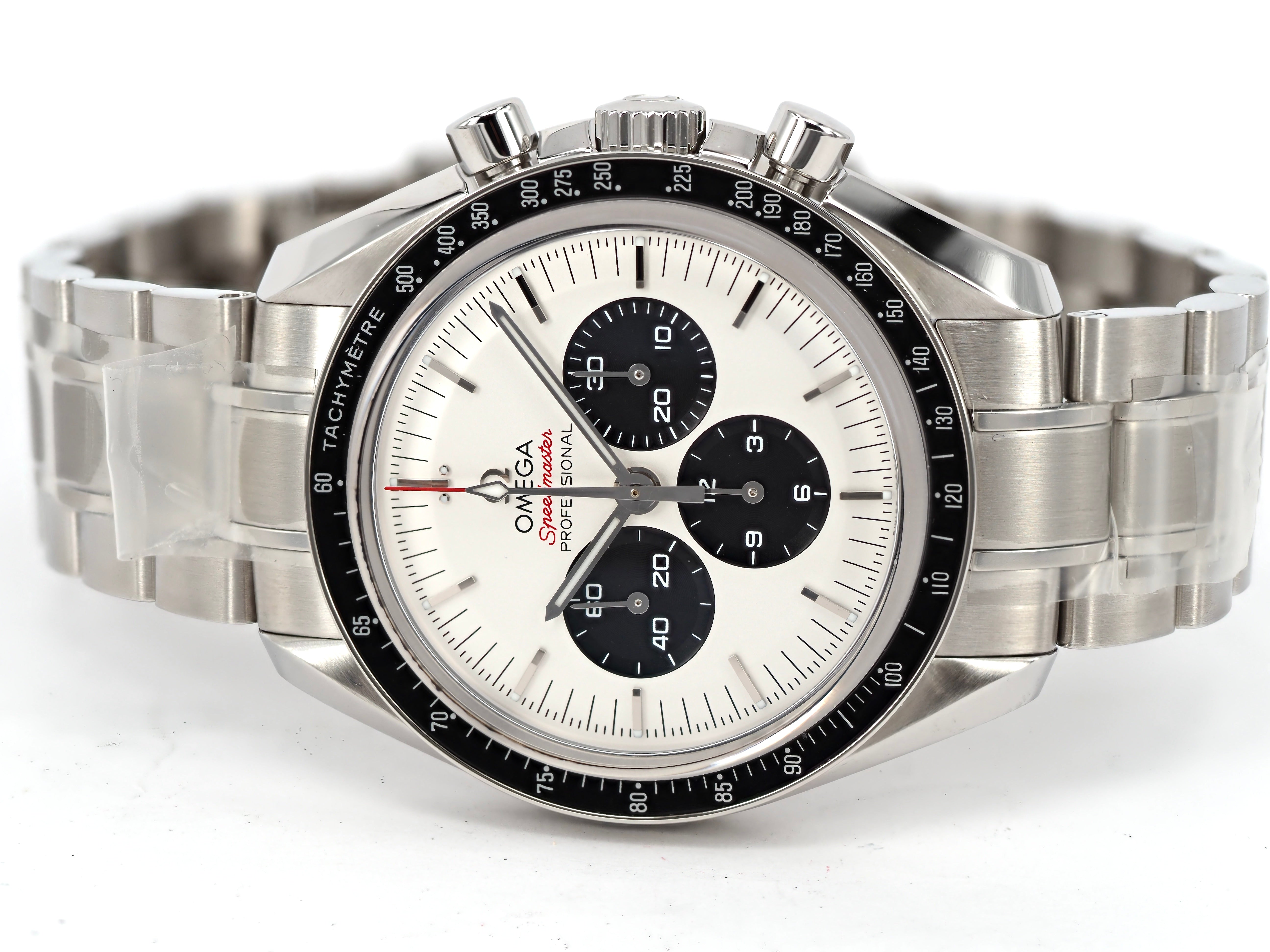 2019 Omega Speedmaster Professional Tokyo 2020 Panda 522.30.42.30.04.001
