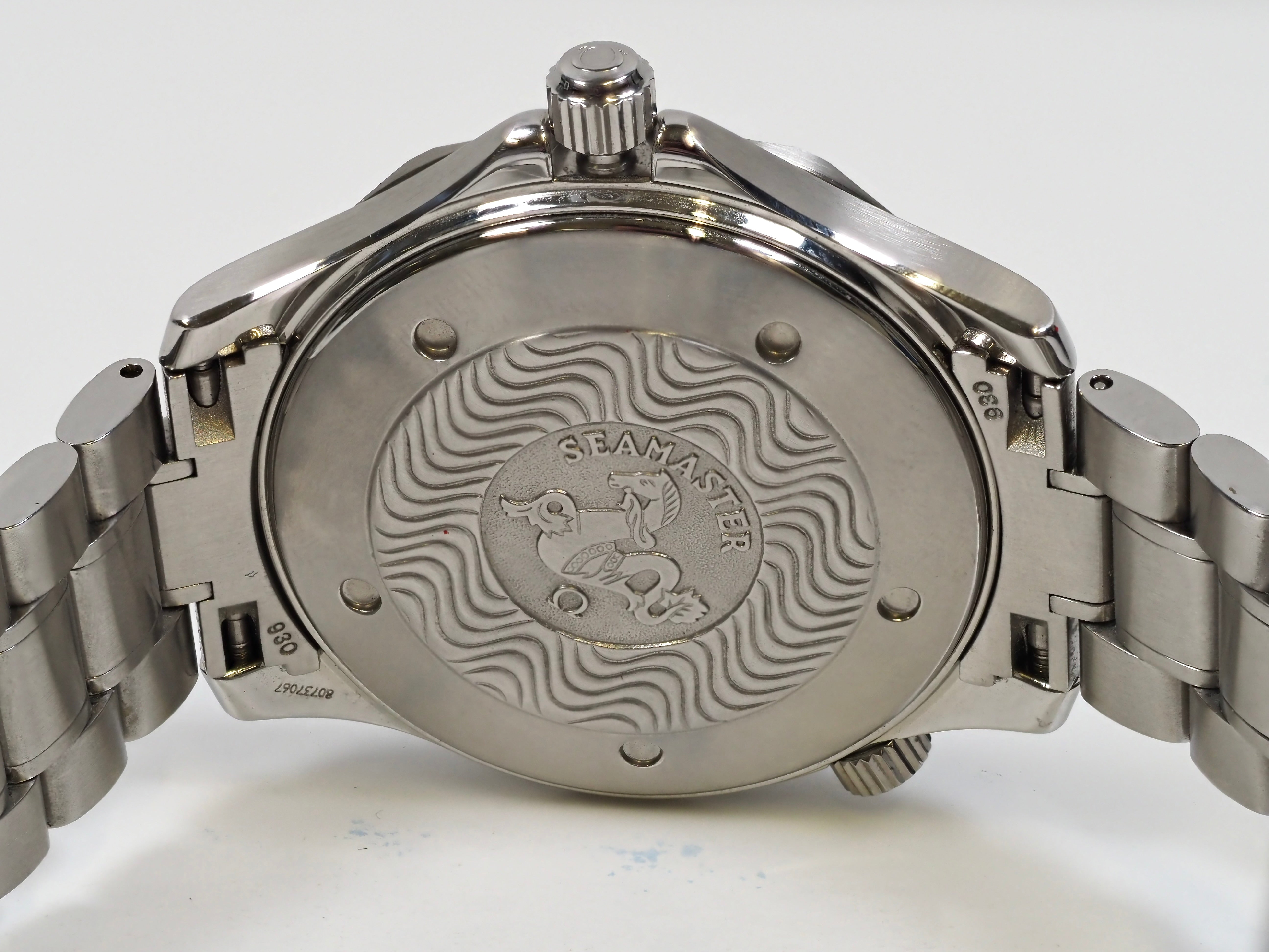 Omega Seamaster Professional 2255.80 'Electric Blue'