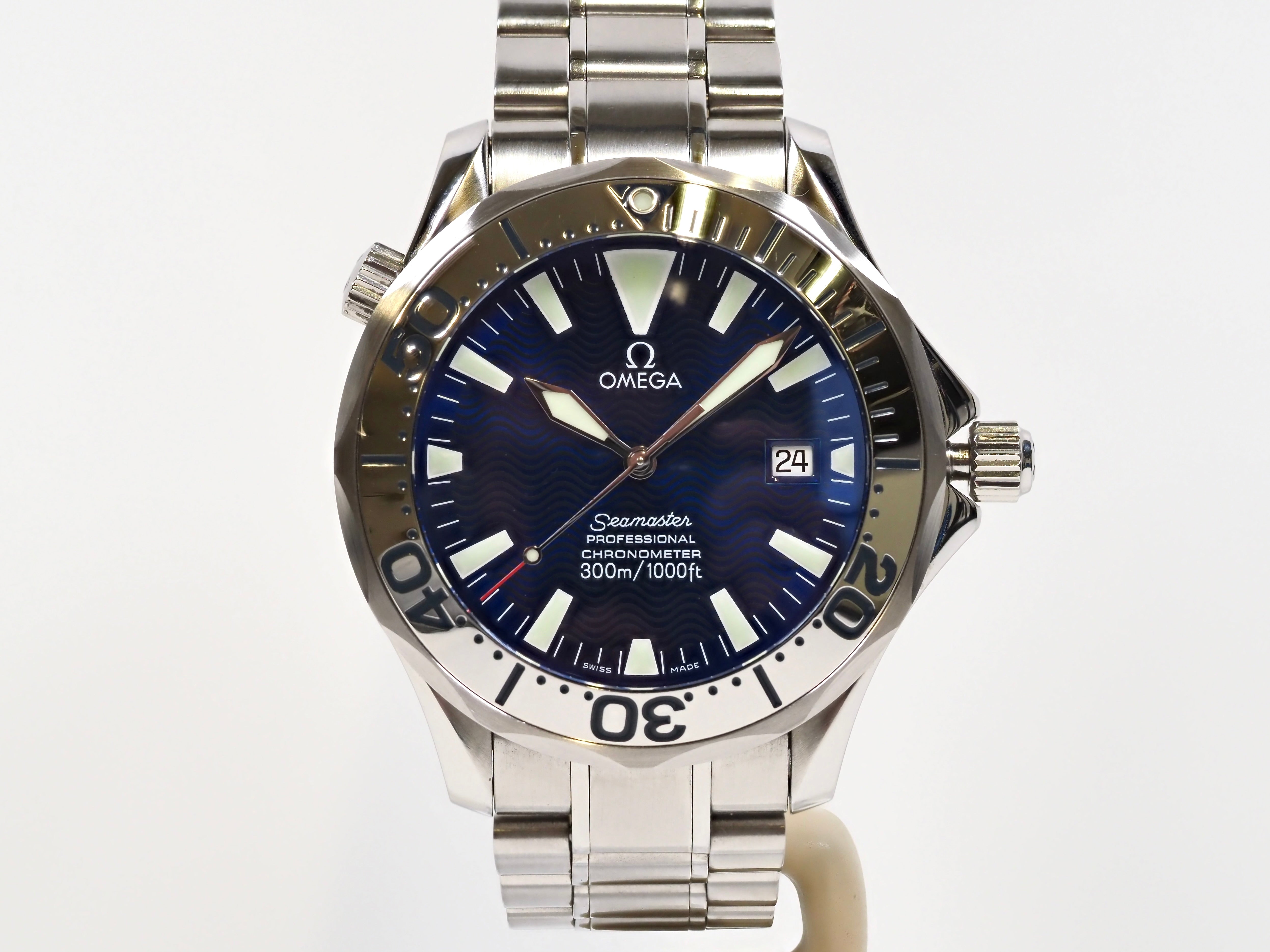 Omega Seamaster Professional 2255.80 'Electric Blue'