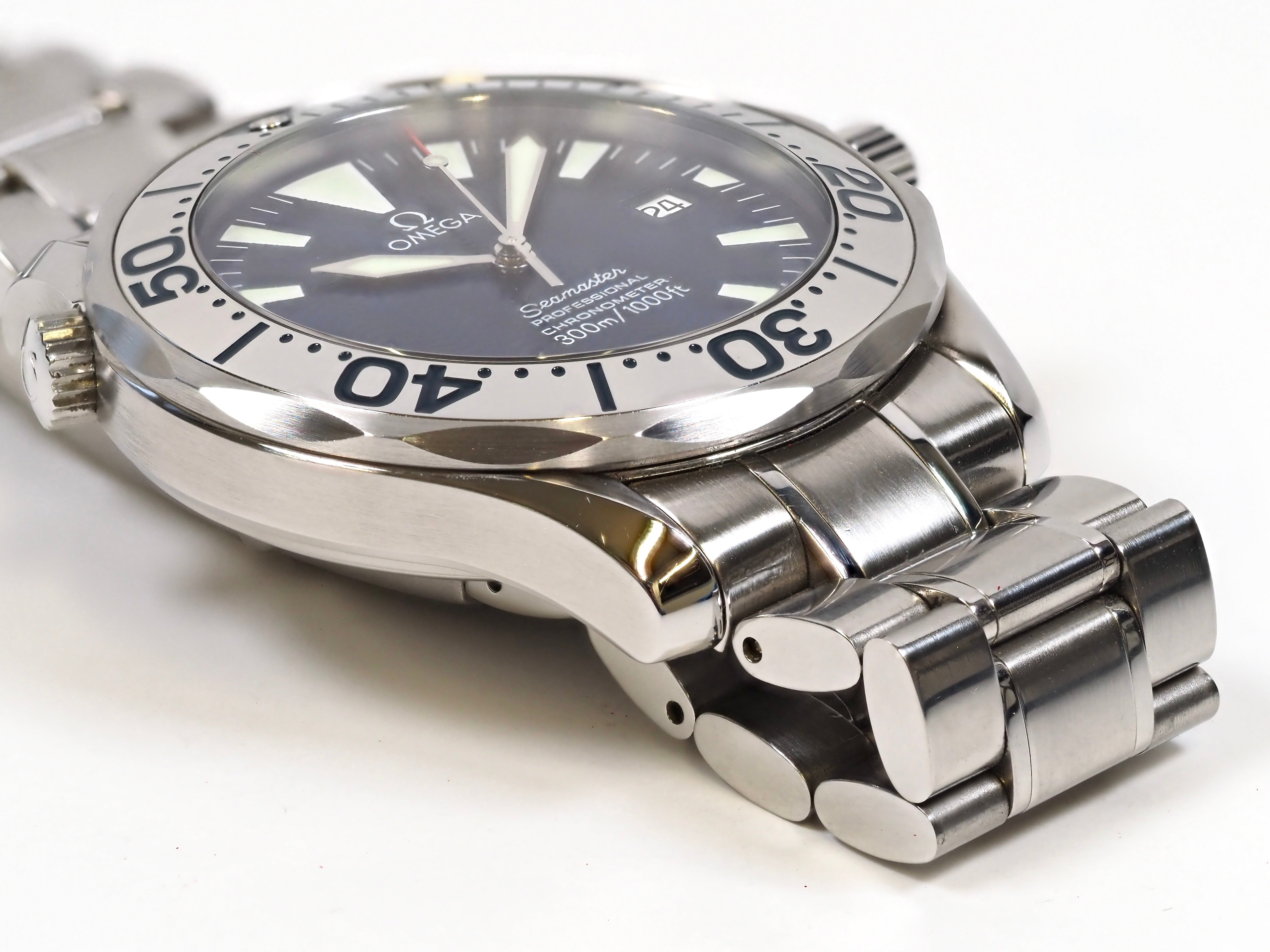 Omega Seamaster Professional 2255.80 'Electric Blue'