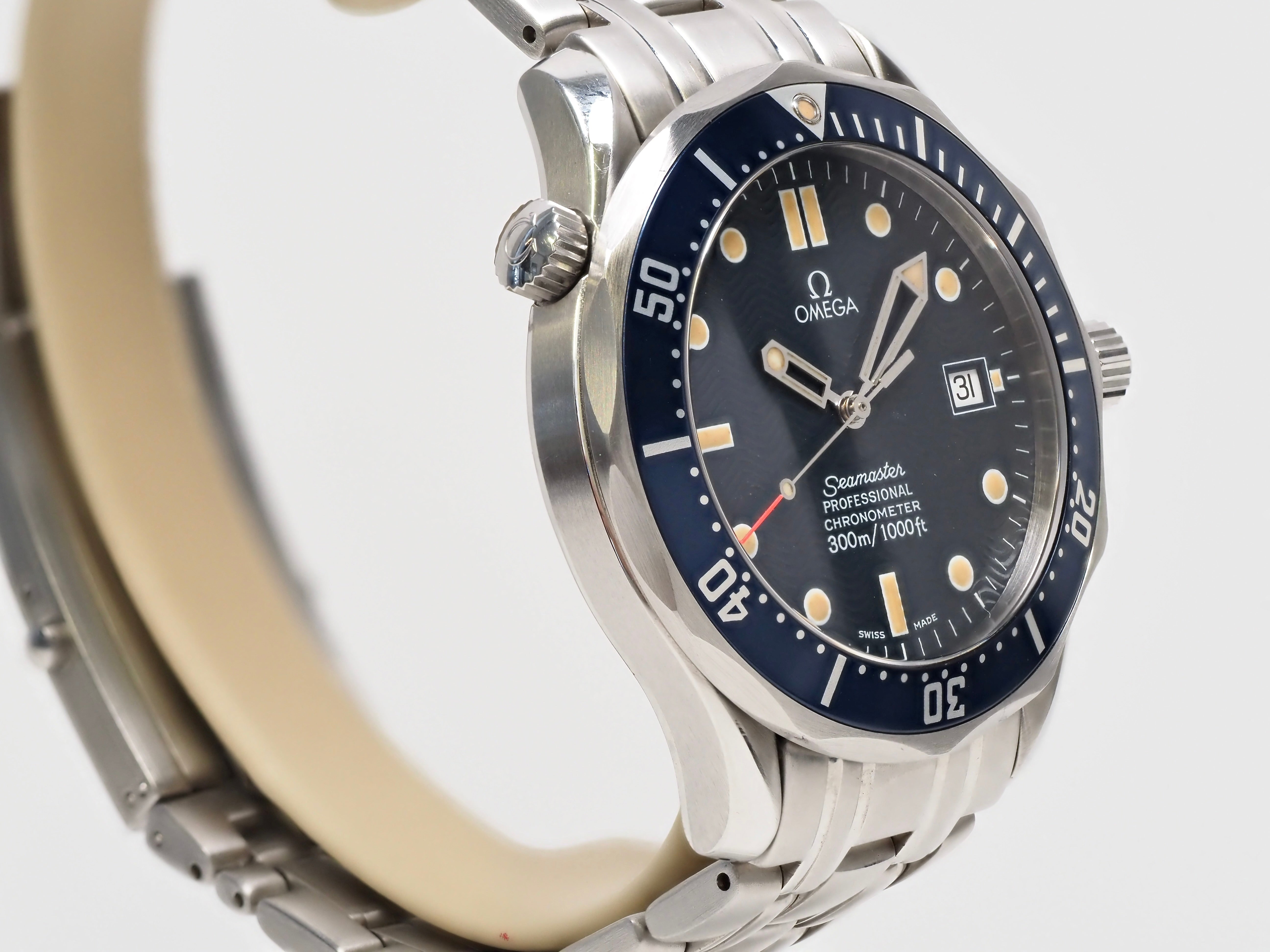 Omega Seamaster 2531.80 'Bond' Full Set - Tritium Dial