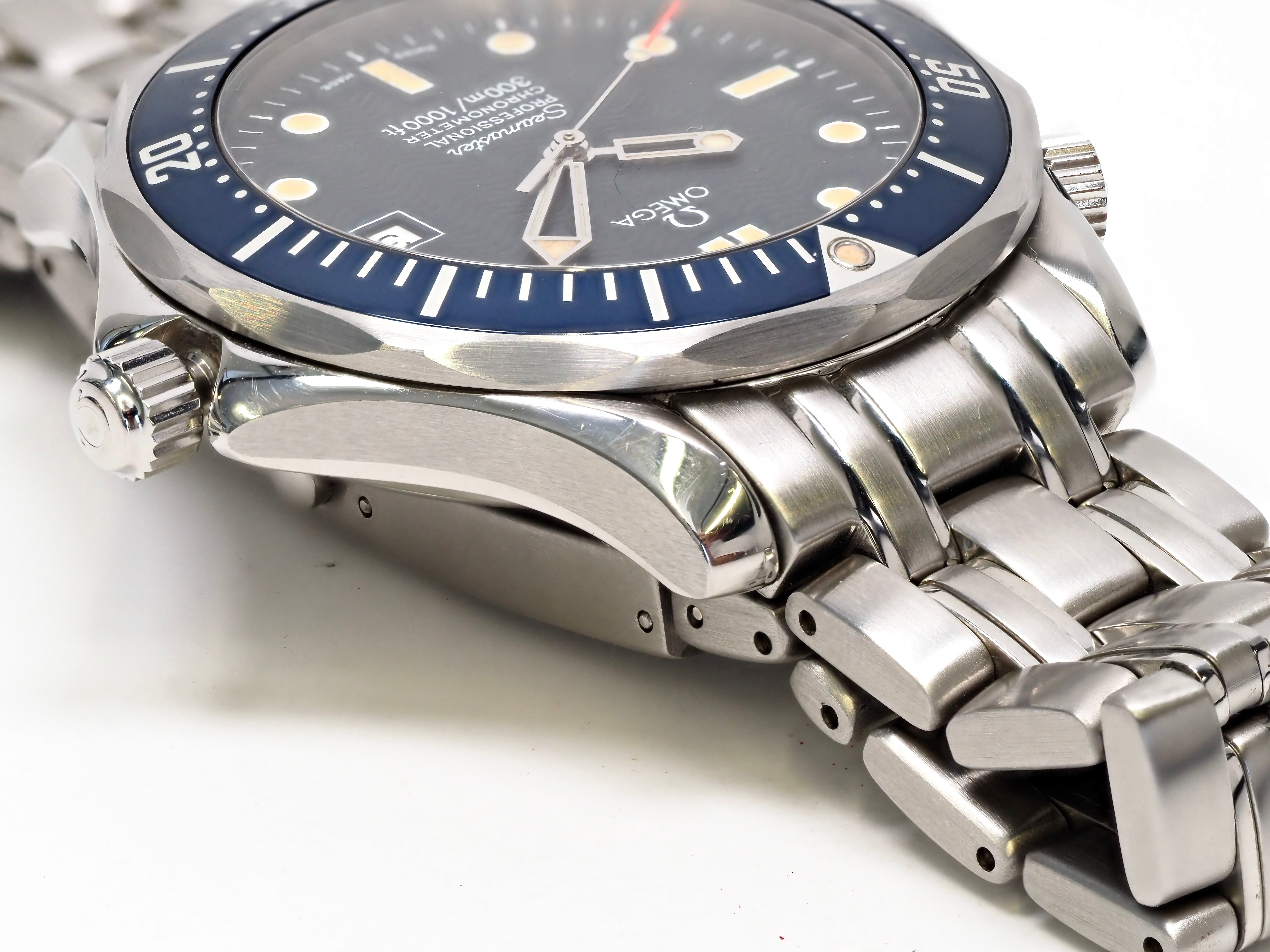 Omega Seamaster 2531.80 'Bond' Full Set - Tritium Dial