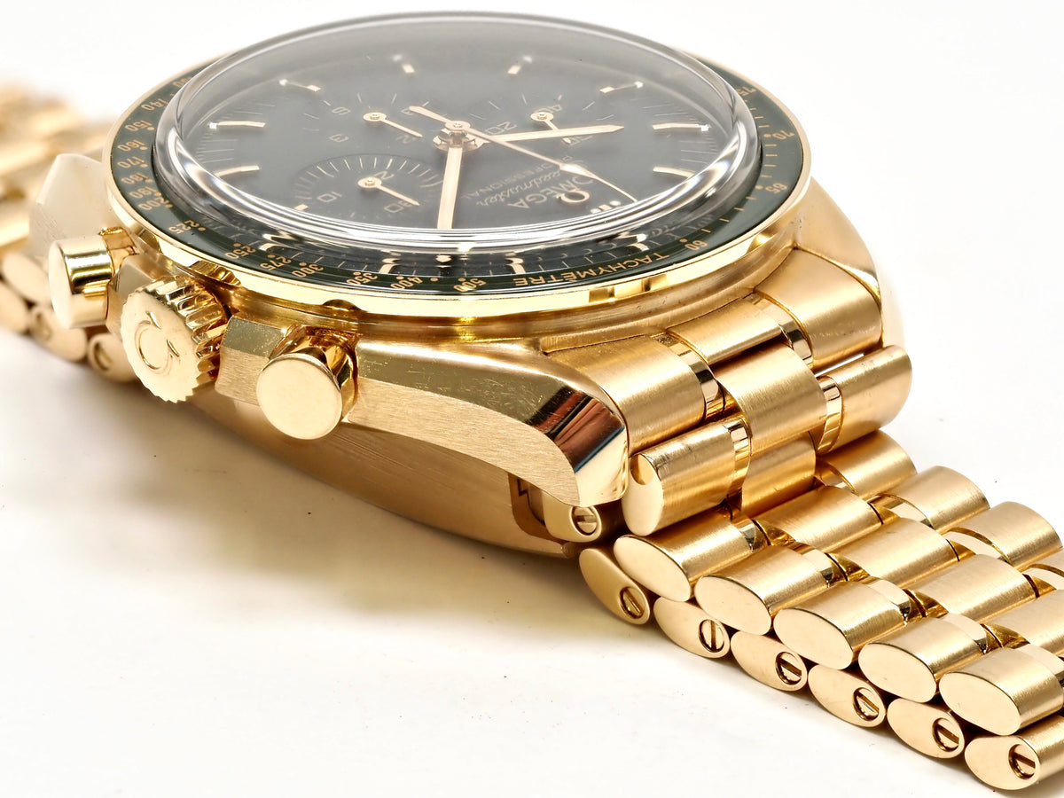 2024 OMEGA Speedmaster Professional Moonshine Gold/Green