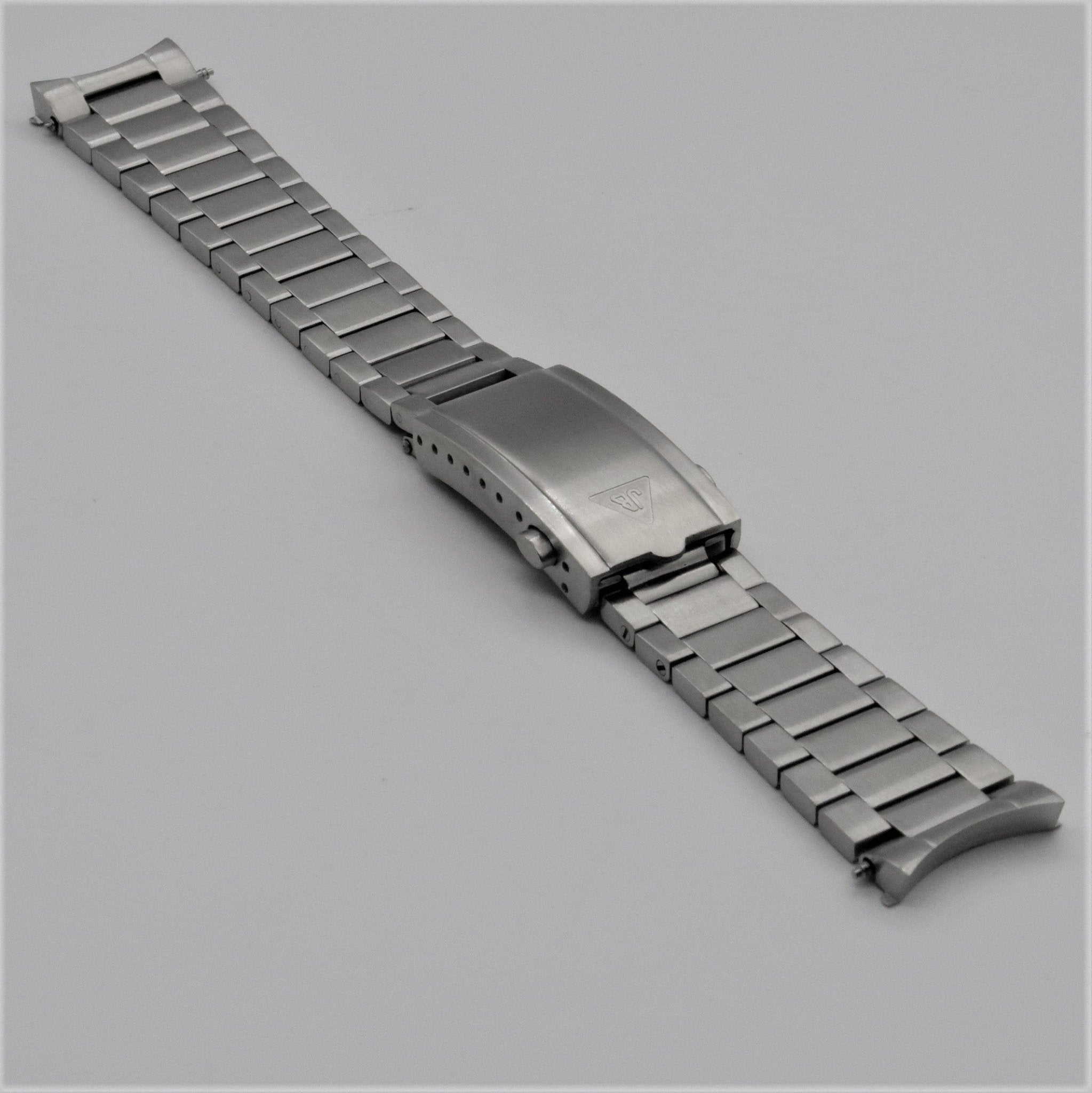 Forstner Contemporary Flat Link Bracelet for post-2018 Omega Seamaster